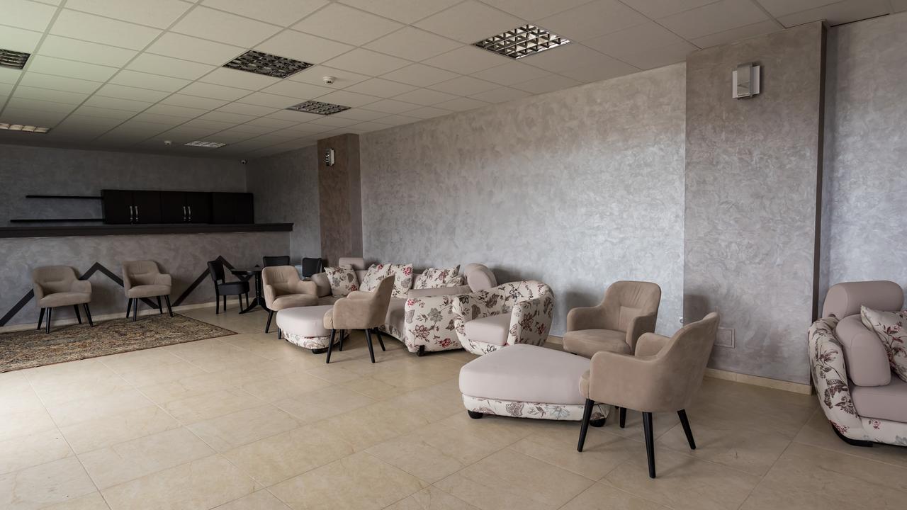 Hotel Monte Carlo Reghin Exterior foto