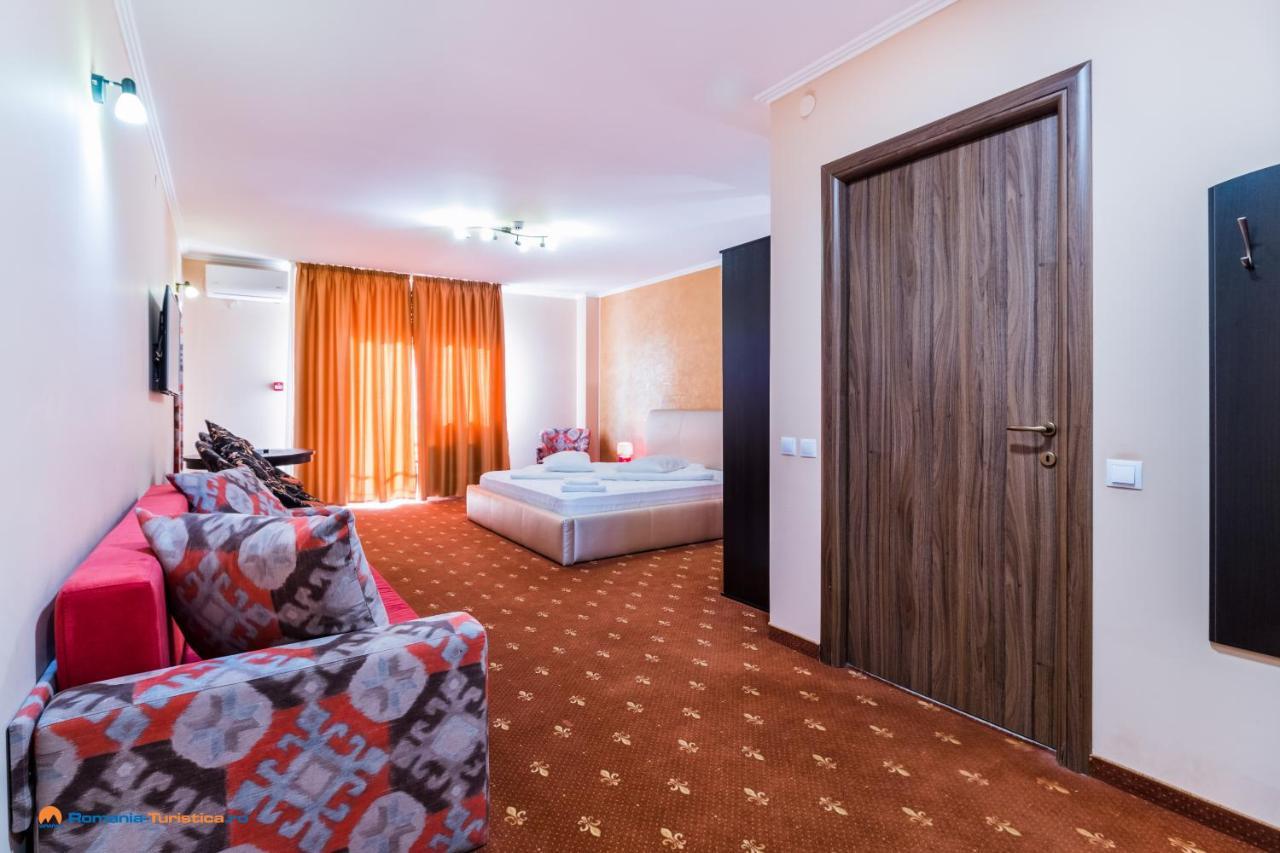 Hotel Monte Carlo Reghin Exterior foto